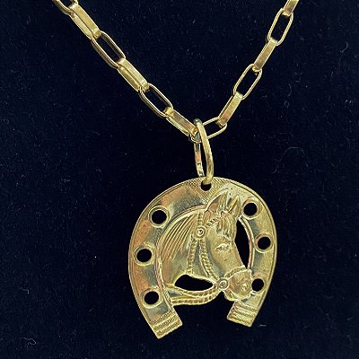 PINGENTE FIVELA COM CAVALO