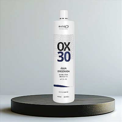 Água Oxigenada de 30 volumes 900ml