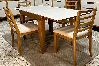Mesa extensível Tock mel 80×80 Tampo Vidro Off 4 Cad. Madeira Maciça Aline