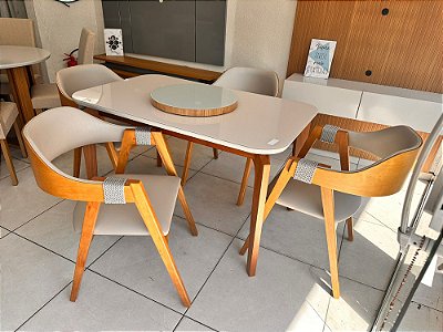 Mesa Ficus 1,30x80 com 4 Cadeiras Maia Madeira Maciça