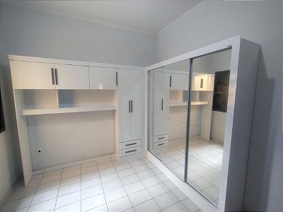 Roupeiro Veneza Espelhado 1.88m + Modulado 05 portas 2.04m - Carioca Móveis