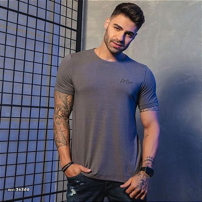 Camiseta masculina básica