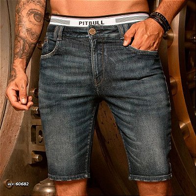 Bermuda jeans masculina escura modelo clássico
