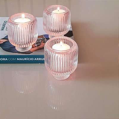 Porta-velas em vidro rosa, transparente