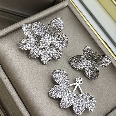 Brinco flor luxo