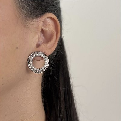 Brinco círculo pérola e cristal