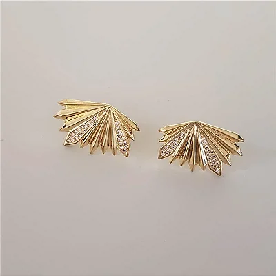 Brinco cristal pontas