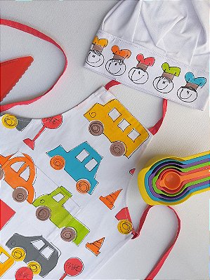 Kit Avental Infantil e Chapéu de Chef Estampa Carros – Andrea Milan