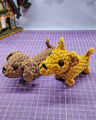 Cachorrinhos Amigurumi Caramelo ou Salsicha Chenille