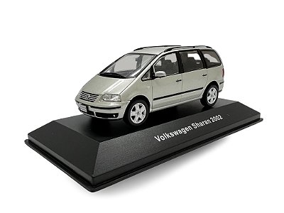 Miniatura Coleção Volkswagen Nº 46 Minivan Sharan 2002 1:43