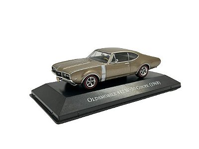 Miniatura Oldsmobile 442 1968 Coleção American Nº 39 1/43