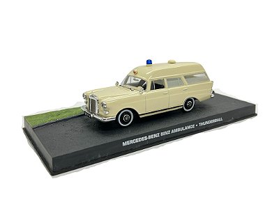 Miniatura Mercedes Benz Binz Ambulância Coleção 007 1:43