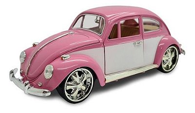 Miniatura Volkswagen Fusca Rosa Rebaixado Metal 1:18