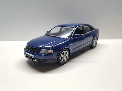 Miniatura Audi A4 2002 Metal Scala 1:24