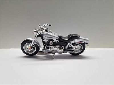 Miniatura Moto Harley Davidson Fat Bob 2009 Metal 1:18