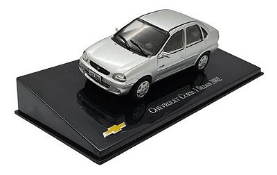 Miniatura Chevrolet Corsa 1 Sedan Vhc 2002 Prata Ixo 1:43