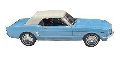 Miniatura Ford Mustang Conversível Thunderball Azul 007 1:43