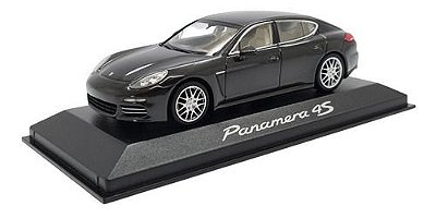 Miniatura Porsche Panamera 4s Minichamps 1:43