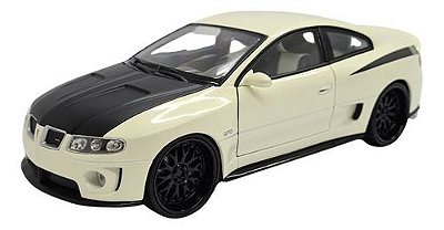 Miniatura Pontiac Gto Ram Air 6 Metal Branco Welly 1:24