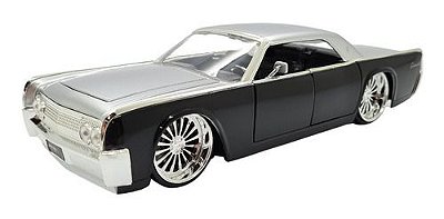 Miniatura Lincoln Continental 1963 Preto E Prata Jada 1:24