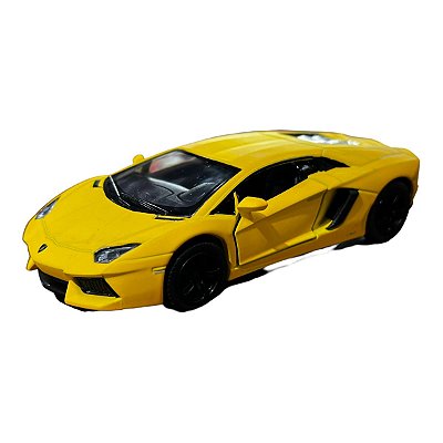 Miniatura Lamborghini Aventador LP700-4 Amarelo Fosco 1:38