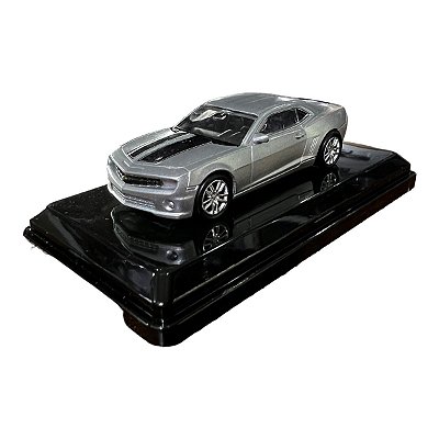 Miniatura Chevrolet Camaro Prata Metal 1:64