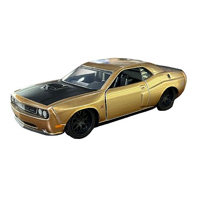 Miniatura Dodge Challenger SRT8 Pink Slips Jada 1:32