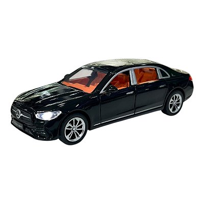 Miniatura Mercedes Benz E300 Preto Acende Luz E Som Metal 1:32