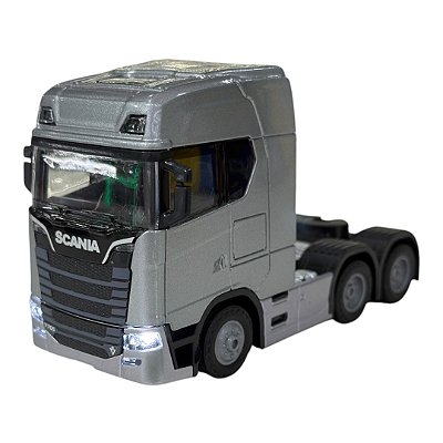 Miniatura Caminhão Scania 770S Cinza Luz e Som 1:50