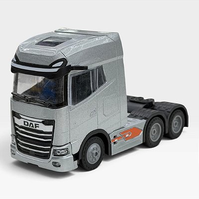 Miniatura Caminhão Daf Prata 1:50