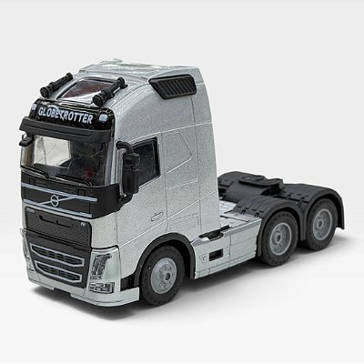Miniatura Caminhão Volvo FH Prata 1:50