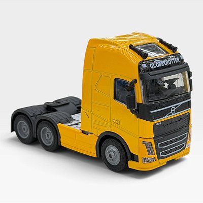 Miniatura Caminhão Volvo FH Amarelo 1:50