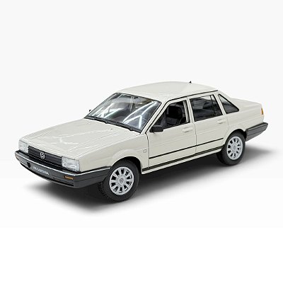 Miniatura Volkswagen Santana Bege Metal Welly 1:24