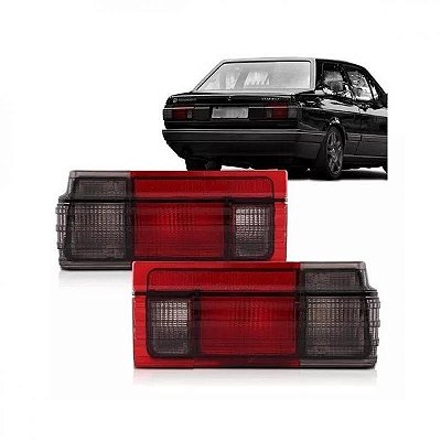 Lanterna voyage volkswagen de 1985 a 1990 traseira lado direito fumê farol preto ré pequena