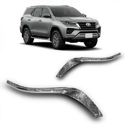 Friso do farol hilux sw4 toyota de 2021 a 2025 lado direito cromado