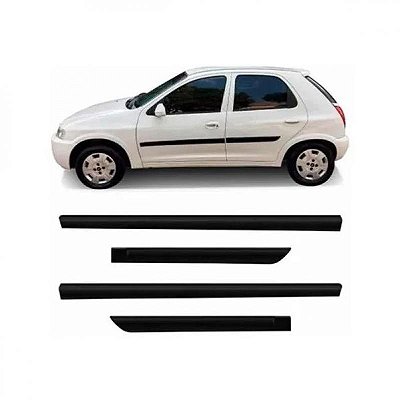 Friso lateral celta chevrolet de 2000 a 2006 preto quatro portas quatro peças