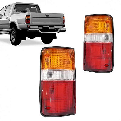 Lanterna hilux SRV toyota de 2002 a 2004 traseira lado direito tricolor