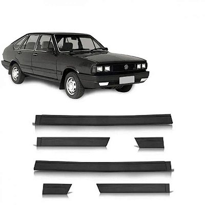 Friso passat volkswagen de 1983 a 1988 lateral preto perfil baixo quatro portas seis peças