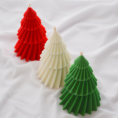 Vela Decorativa Pinheiro Médio – 80g