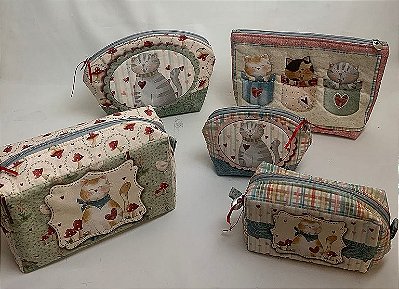 Necessaire cats - Painel Faça Você Mesmo. Tecido Digital 100%Algodão