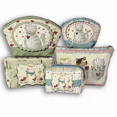 Necessaire cats - Painel Tricoline Digital-Fuxicos e Fricotes DIY