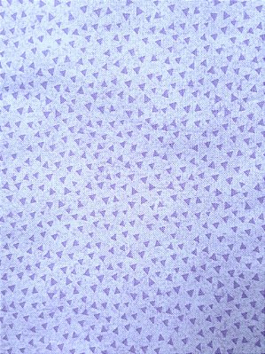 Triângulos Lilás Claro. Tricoline 100%Algodão (50x150)