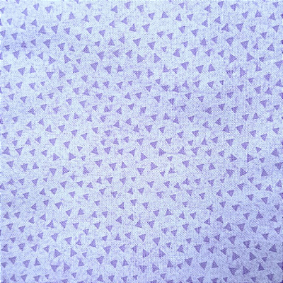 Triângulos Lilás Claro. Tricoline 100%Algodão (50x150)
