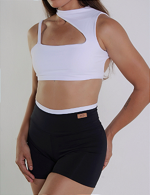 Short Coladinho Flocos