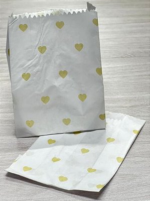 Saquinho Kraft Branco (10,5 x 5 x 17 cm ) Corações - 100 unidades
