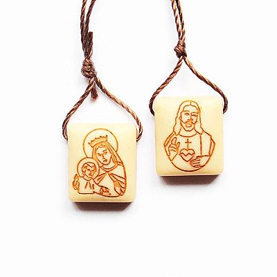 Escapulário em plastico do Sagrado Coração de Jesus e Nossa Senhora do Carmo - A dúzia - Cód.: 3550