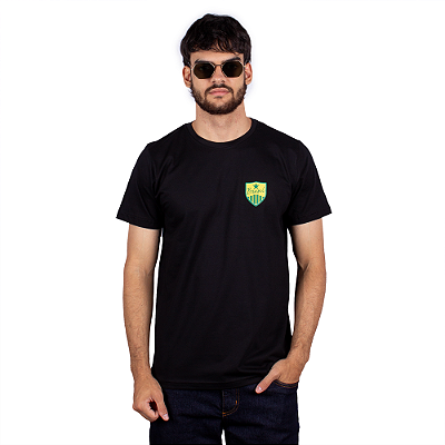 Camiseta Brasil Escudo - Preta.