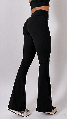 Calça Flare preta suplex de poliamida - PORLE