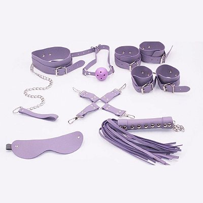 KIT BONDAGE - Kit Com Algema, Tornozeleira, Coleira, Venda, Guia, Chicote E Mordaça - CONTÉM 7 ITENS | COR: LILÁS