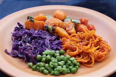 Espaguete fake cenoura + Mix de legumes low carb + Repolho roxo com ervas+ Ervilhas Frescas (400g)